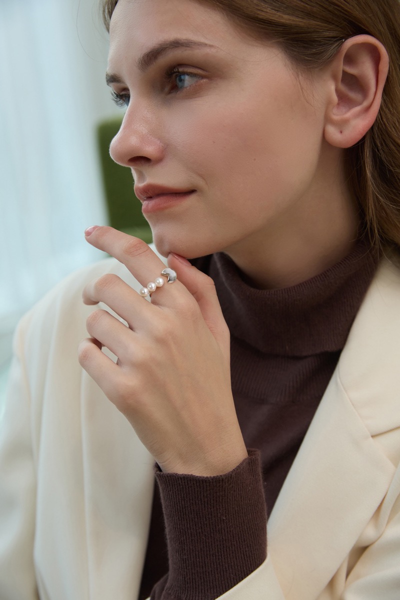 Heart-shaped fun bead matching ring