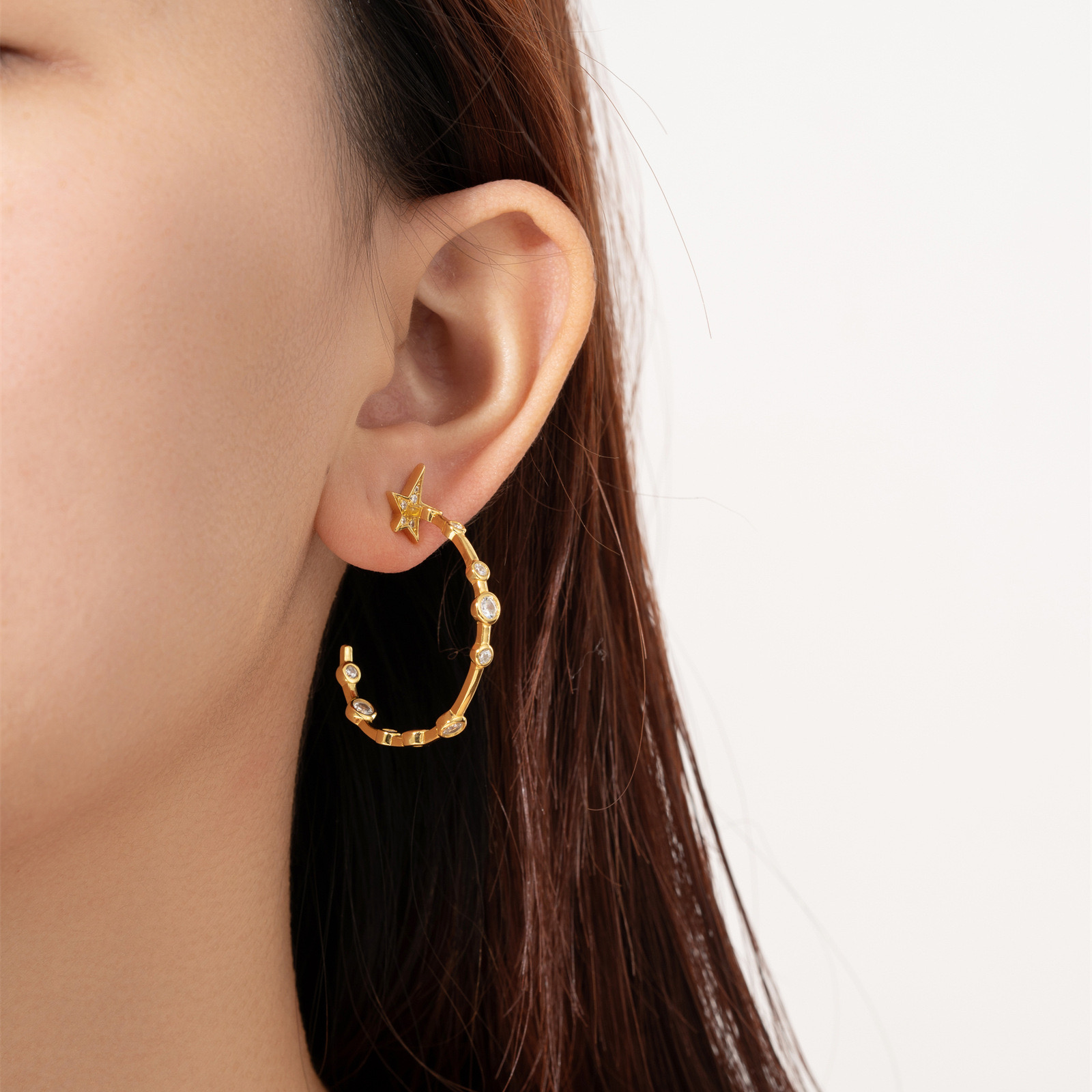 Evening stars beside ears earrings AL24112323