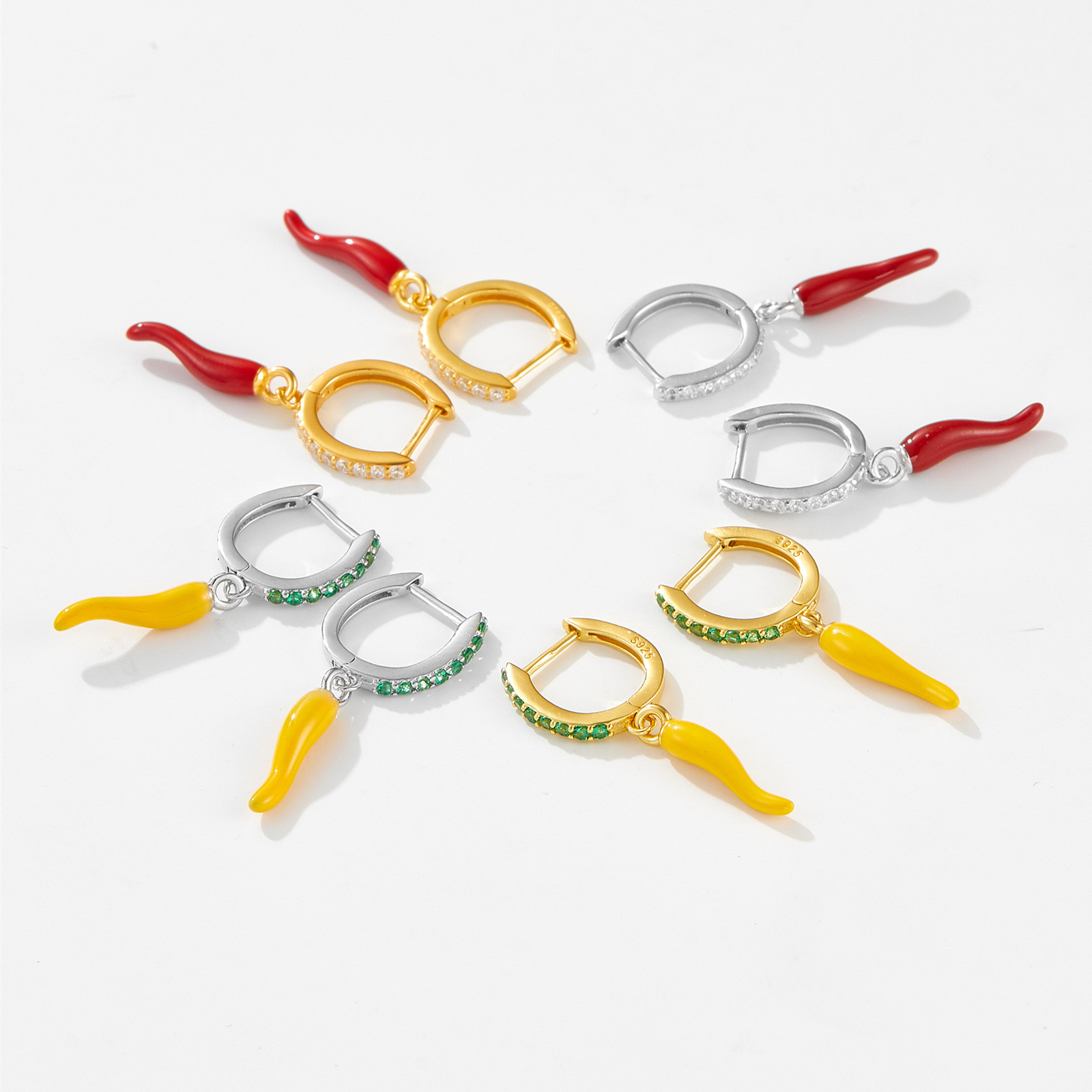 Savage Chili Ear studs