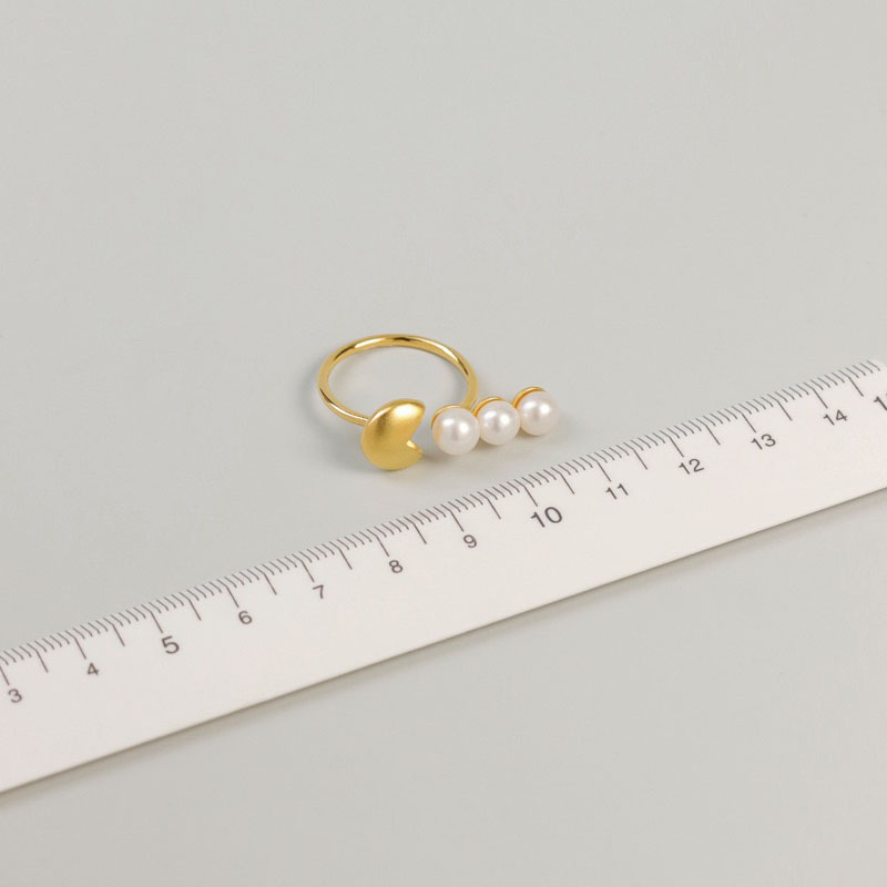Heart-shaped fun bead matching ring