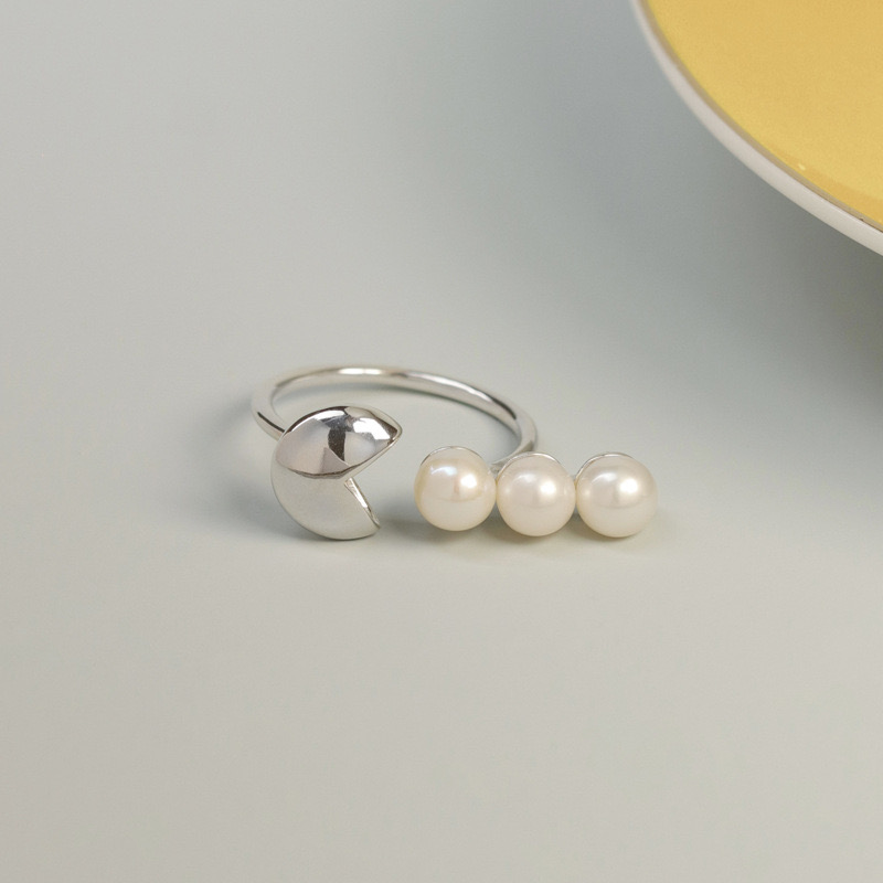 Heart-shaped fun bead matching ring