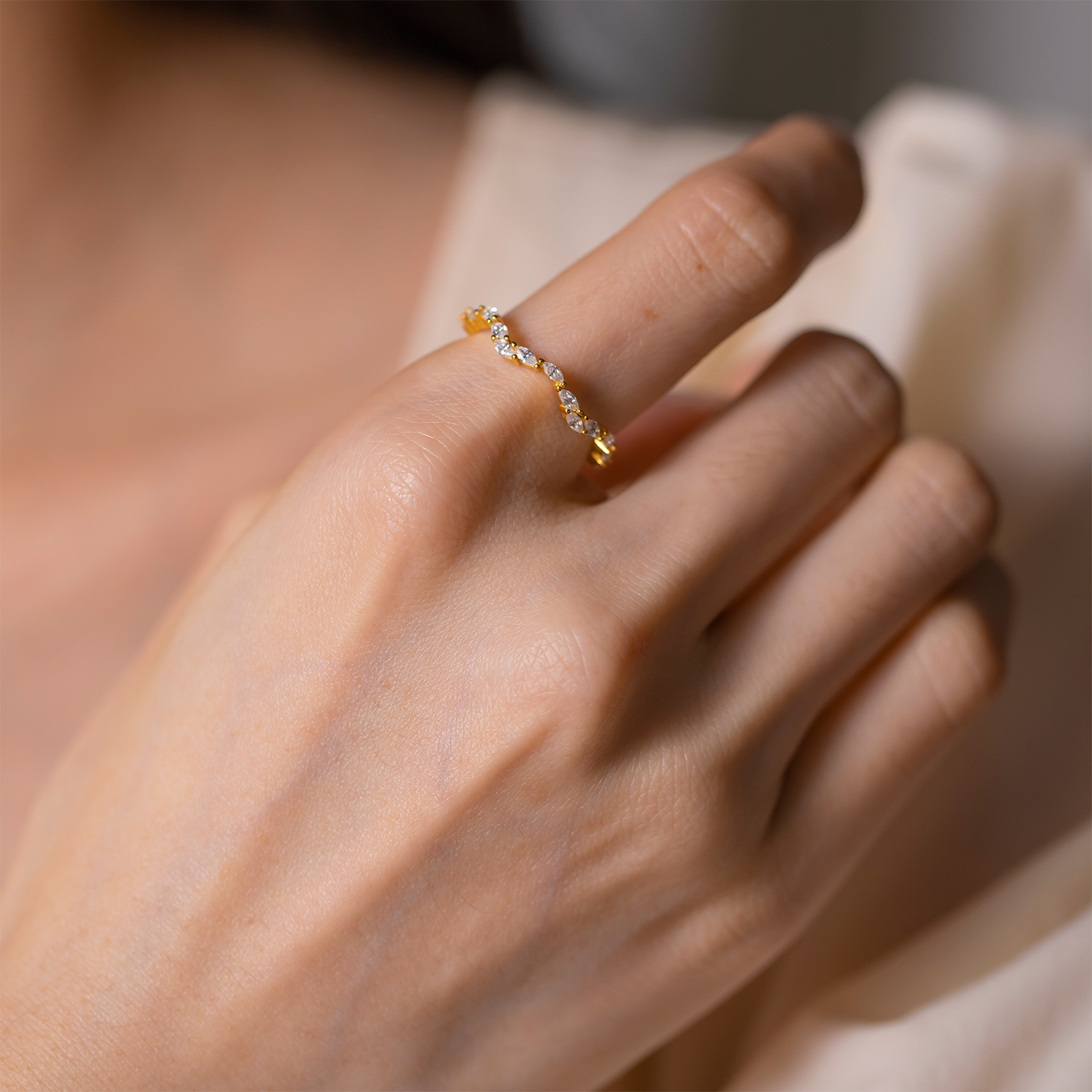 Mountain of Light AL24112354