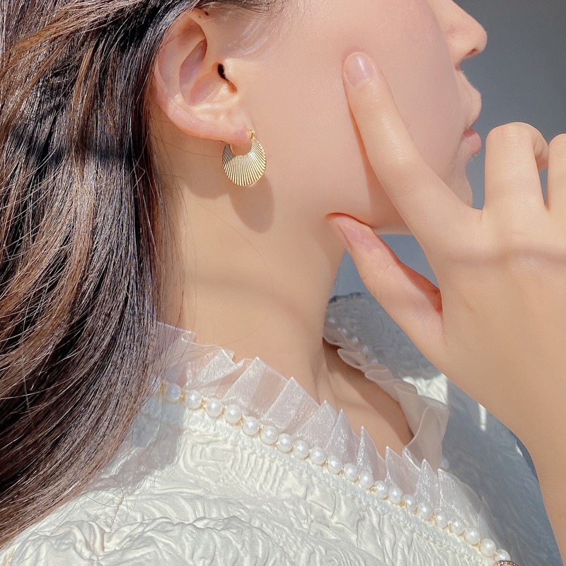 Simple shell shaped earrings AL24112447