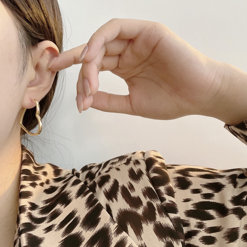 French light luxury heart earrings AL24112489