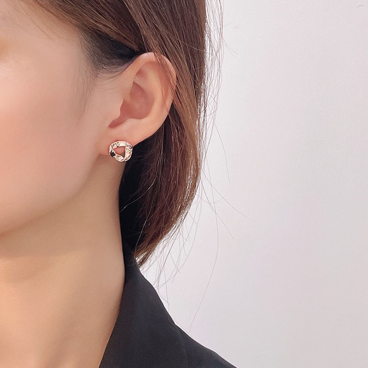 Geometric triangle light luxury earrings