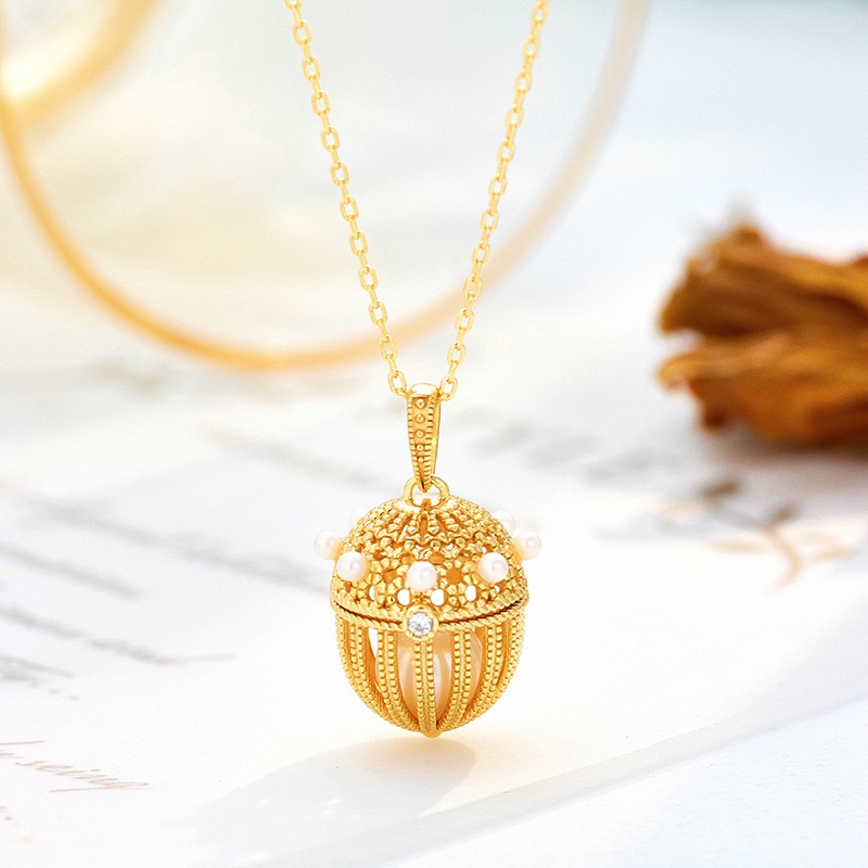 18K gold-plated acorn necklace (openable)