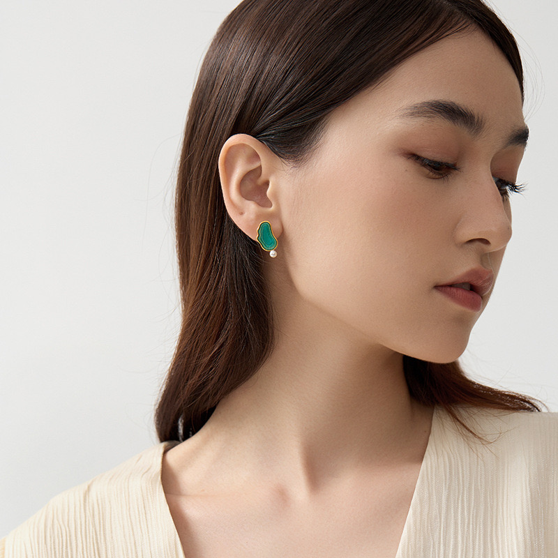 Creatively designed “Deep sea or lake” earrings