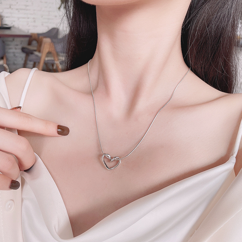 Heart necklace AL24112410