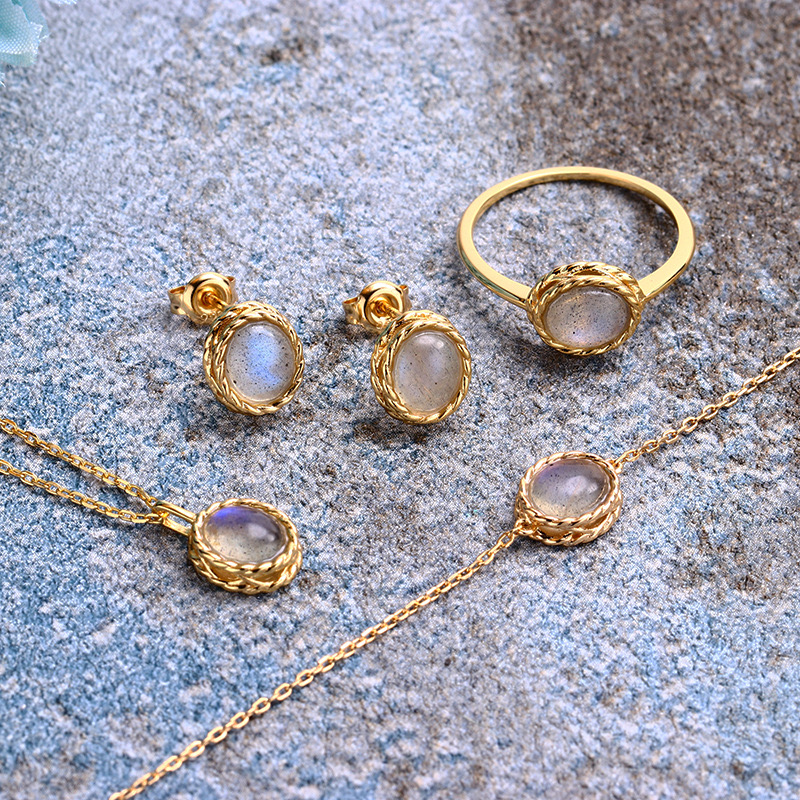 Japanese style light luxury gemstone bracelet