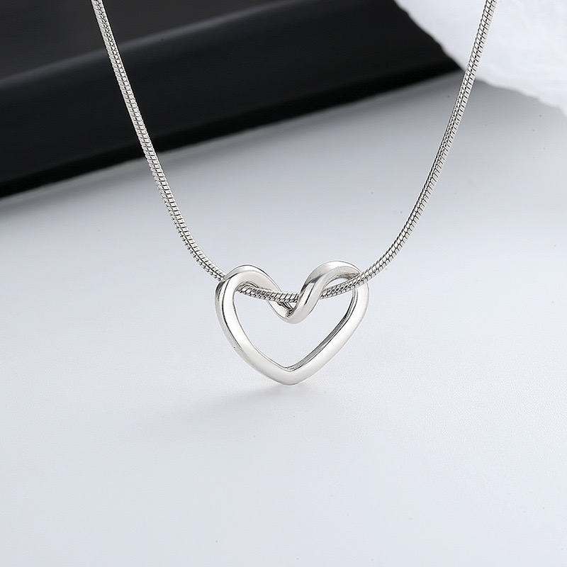 Heart necklace AL24112410