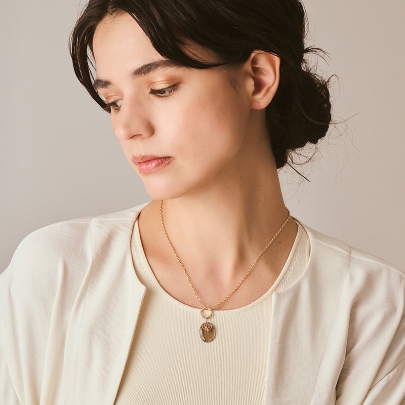 Palace Style Smoky Stone Pendant AL24112474