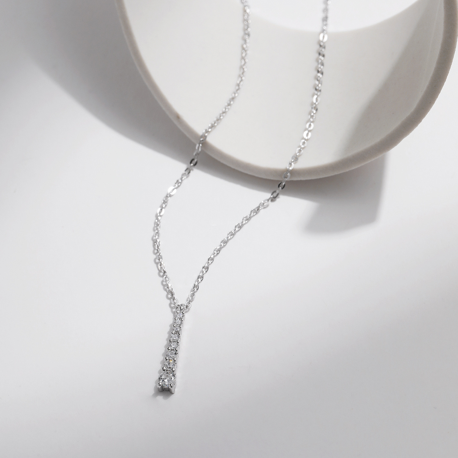 Light Luxury Y Diamond Necklace