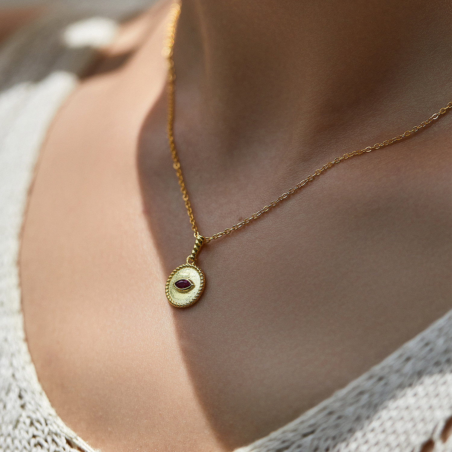 French retro pattern pendant