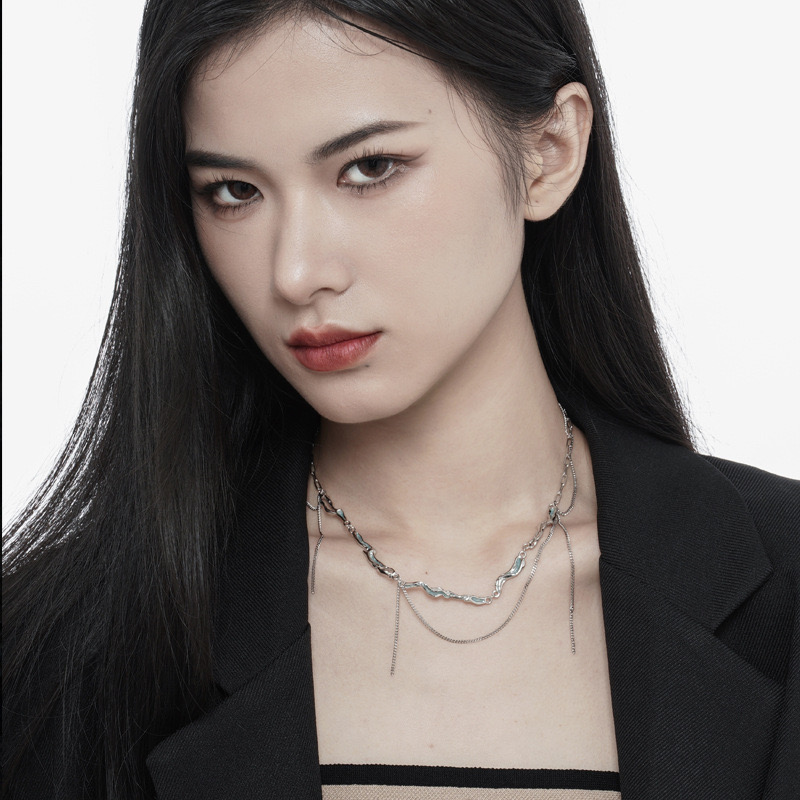 Ice Lake Series Tassel Silver Necklace NN67220187