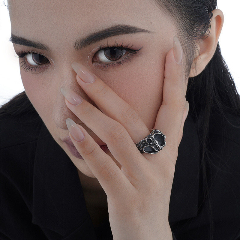 European style irregular texture distressed silver ring VU12311201