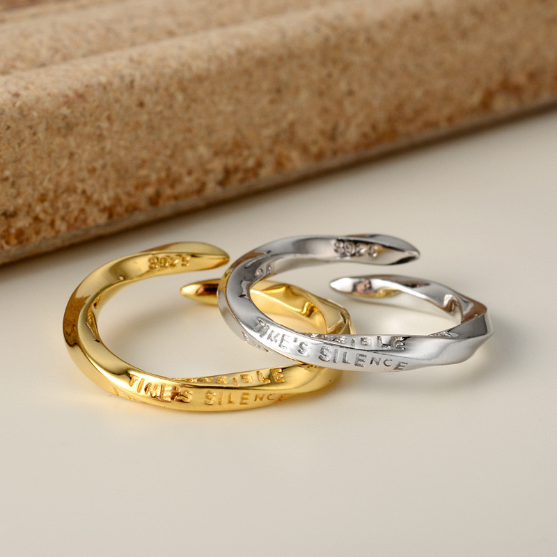 Light luxury Mobius twisted square line silver ring II24111501