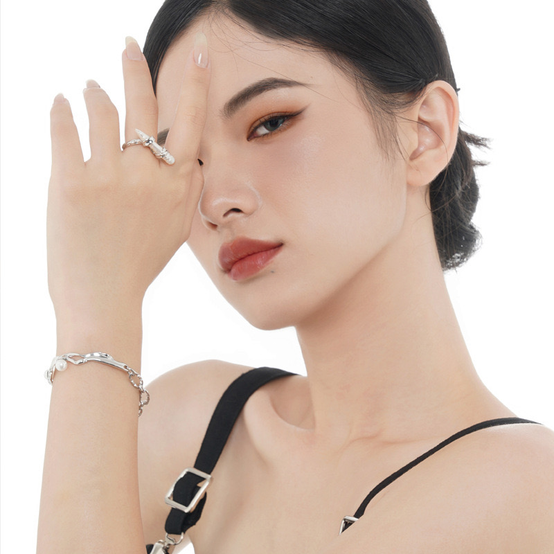 Light luxury baroque pearl toothpick ring