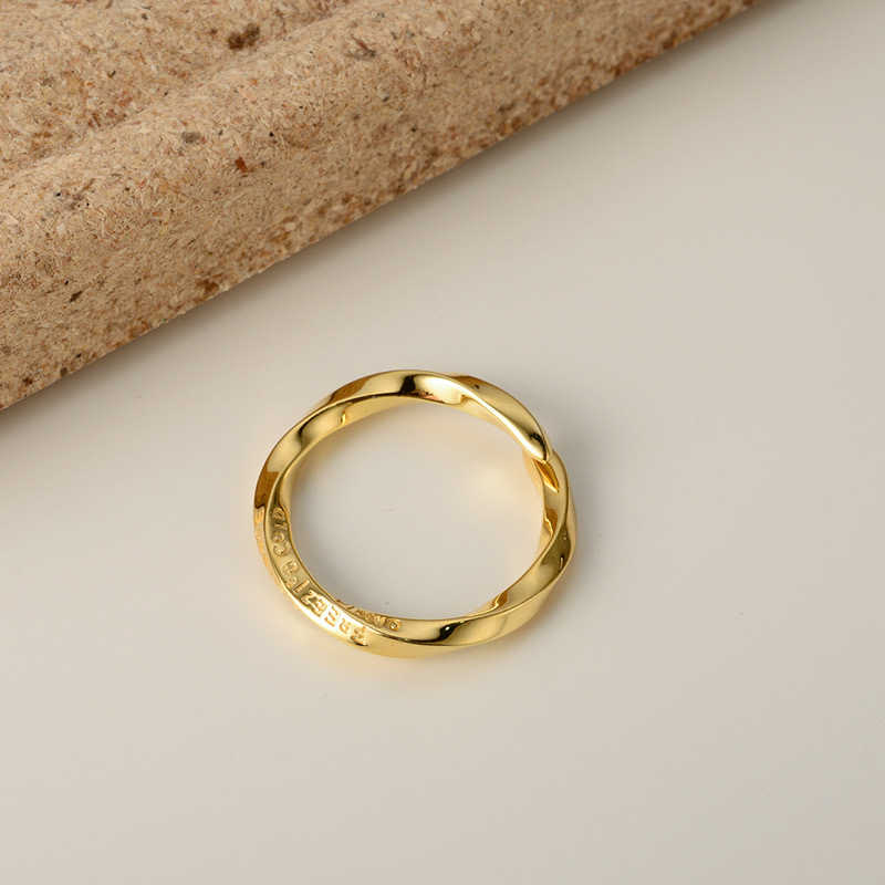 Light luxury Mobius twisted square line silver ring II24111501