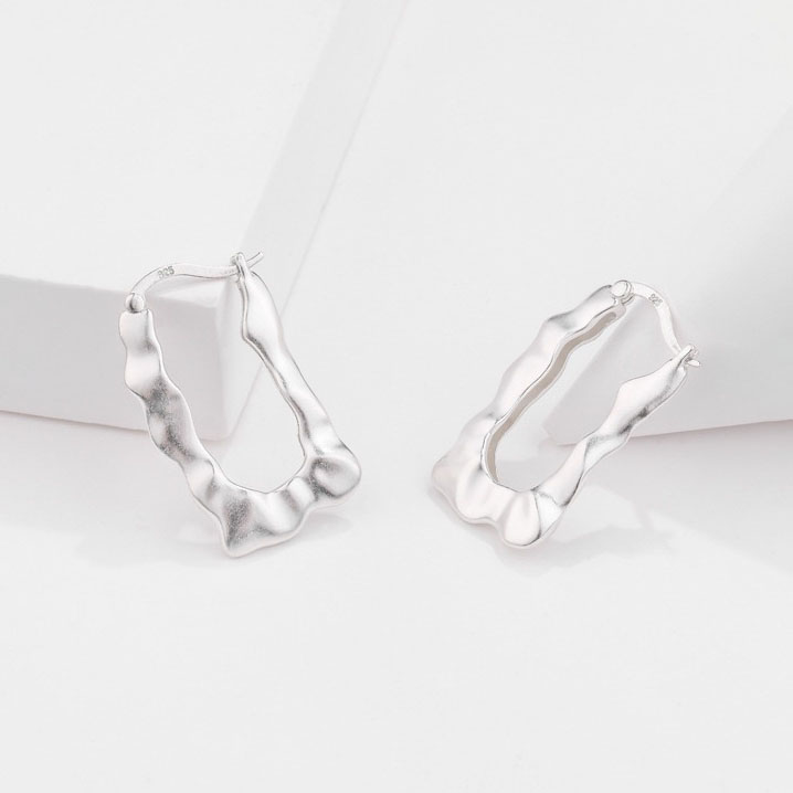 Light luxury irregular water ripple earrings NN24112902