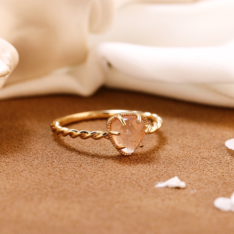 Light luxury love strawberry crystal ring NN24113013