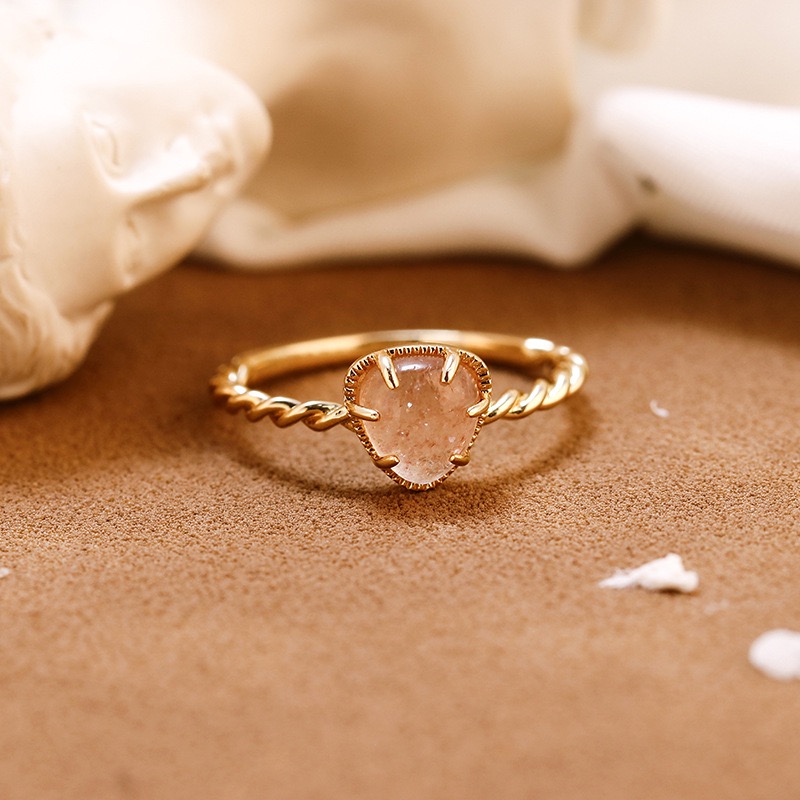 Light luxury love strawberry crystal ring NN24113013
