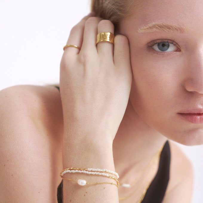 Light luxury natural shaped pearl bracelet NN24112925