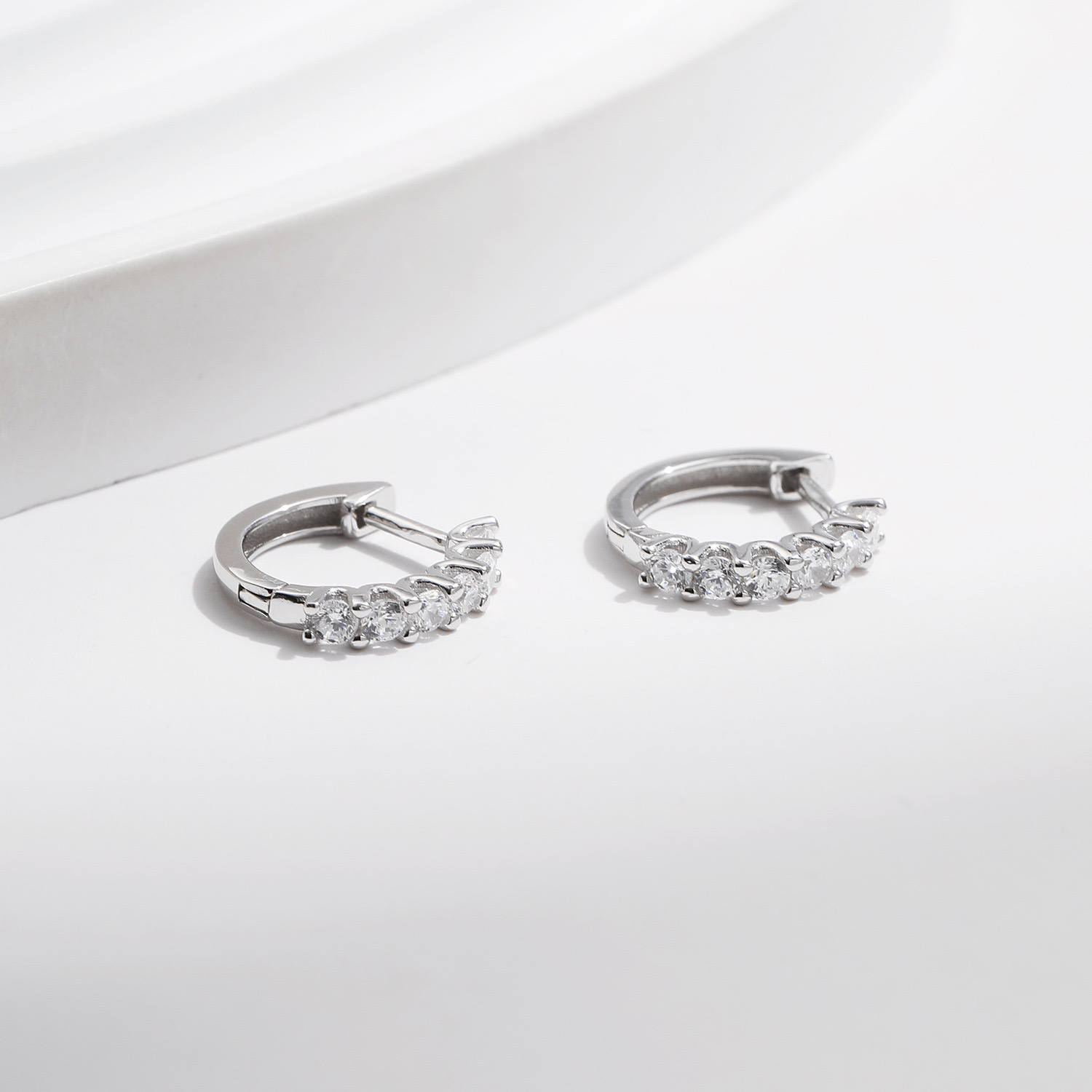 Light luxury moissanite earrings NN24112940