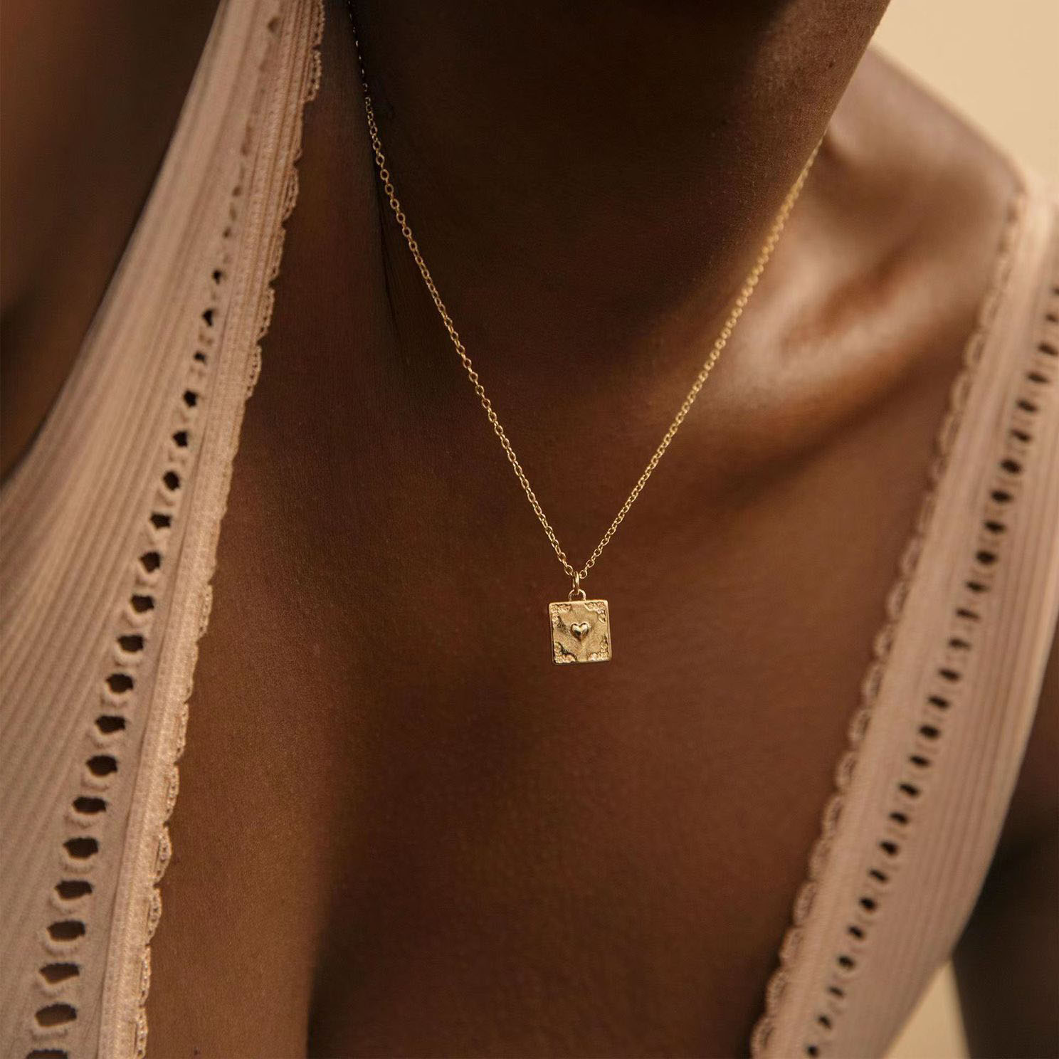 Light luxury love square necklace NN24112932