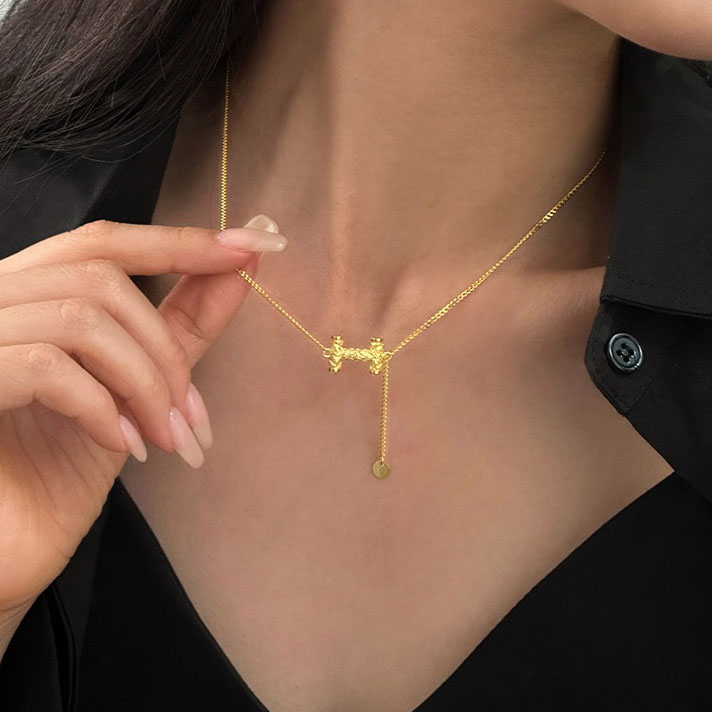 Letter H S925 silver necklace