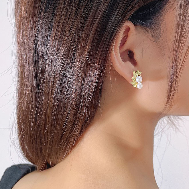 Light luxury fallen leaves earrings NN24113035