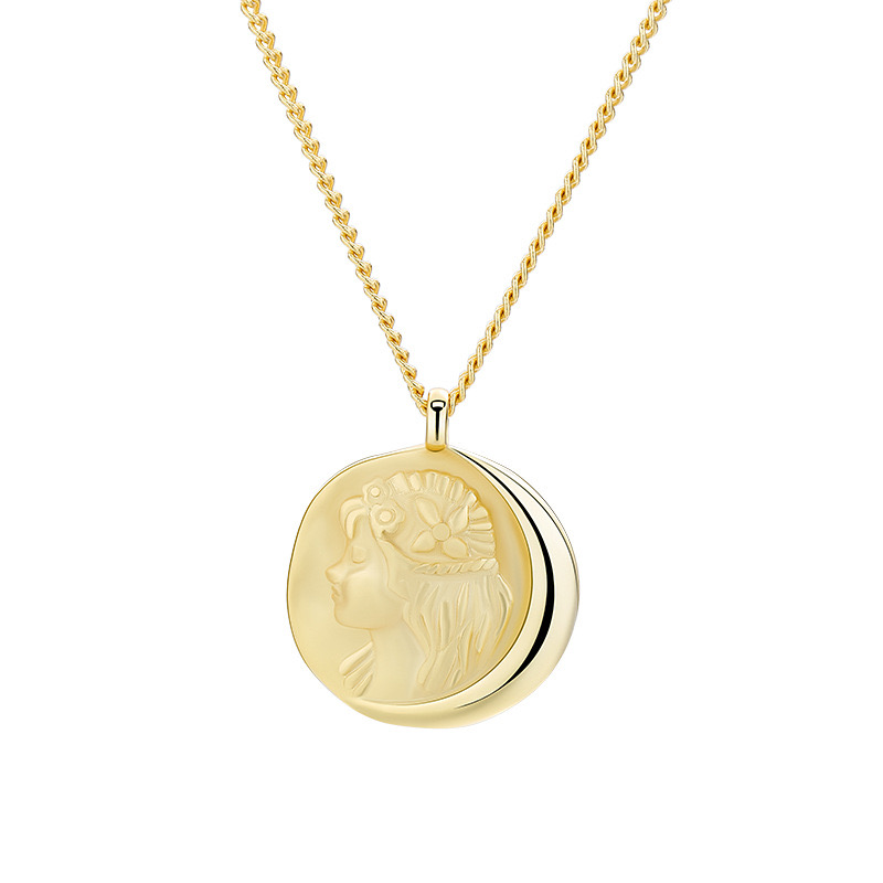 Medusa Portraits Design Pendant Necklace
