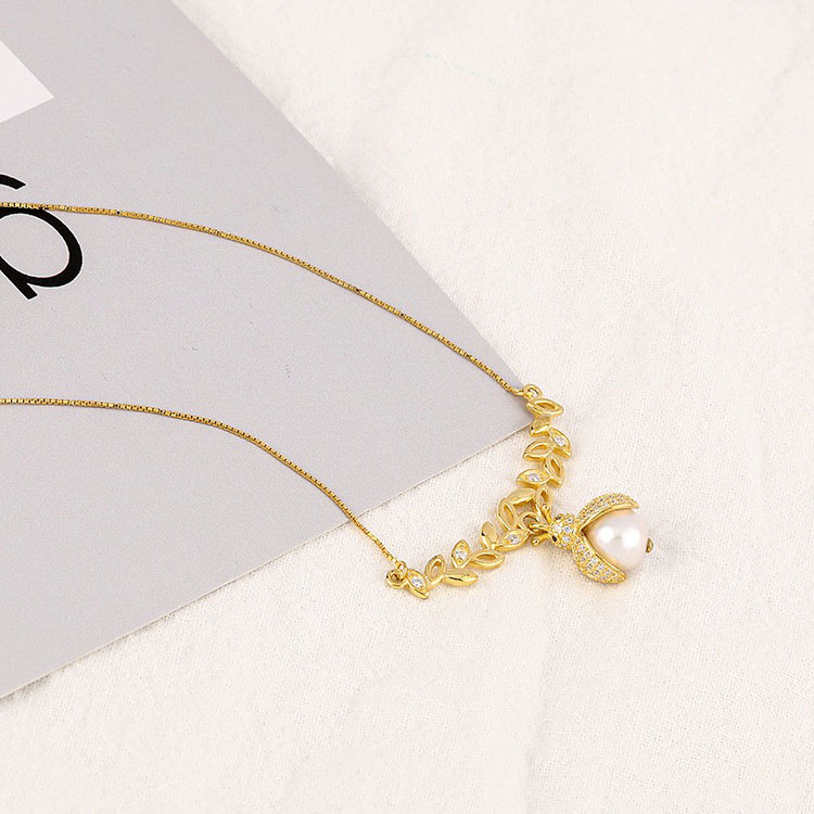 seven-spot ladybug special-shaped baroque pearl necklace