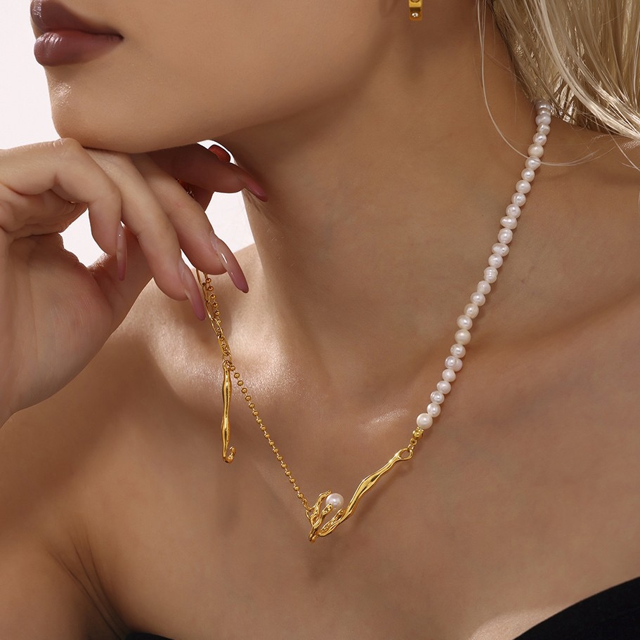 Shaped Baroque Pearl Necklace