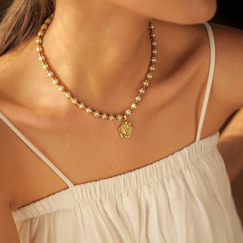 18K Pearl Drop Necklace 03