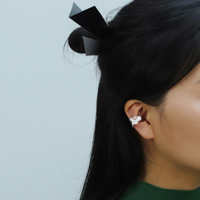 Lotus Leaf Pearl Ear Cuff