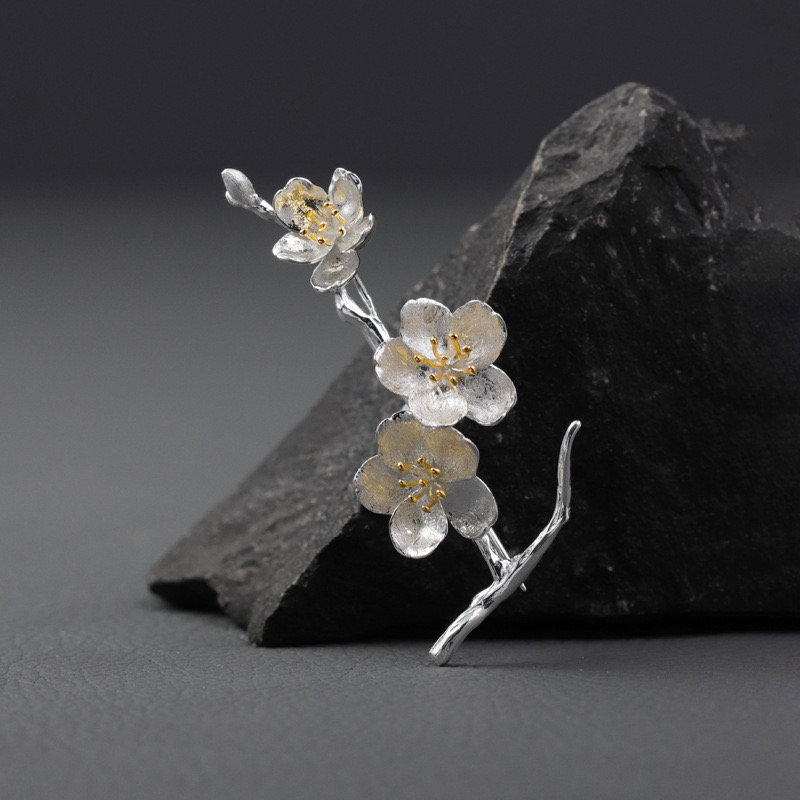 Cherry Blossom Season Brooch