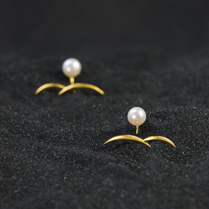 Double Moon Water Wave Pearl Earrings