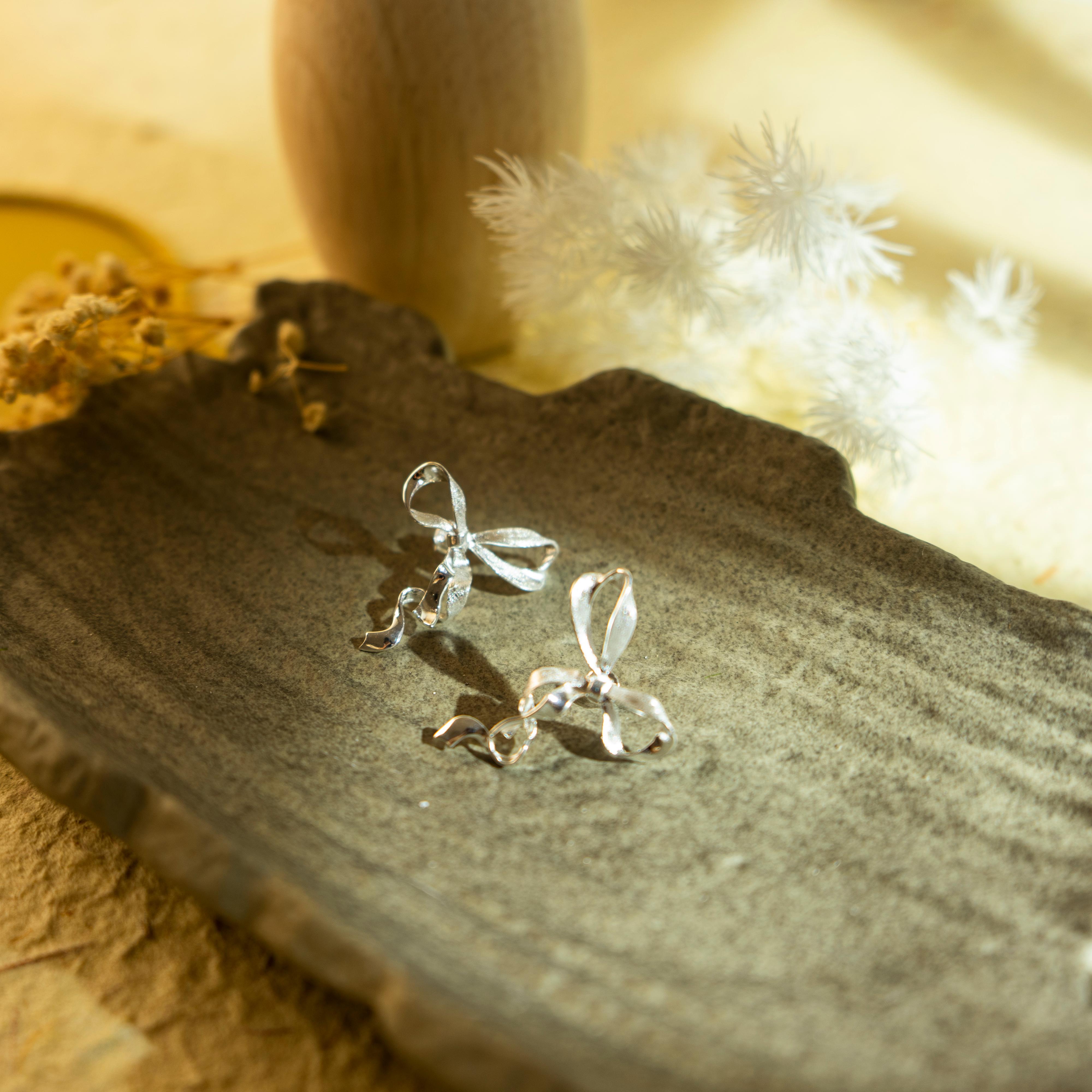 Fashion Bow Earrings