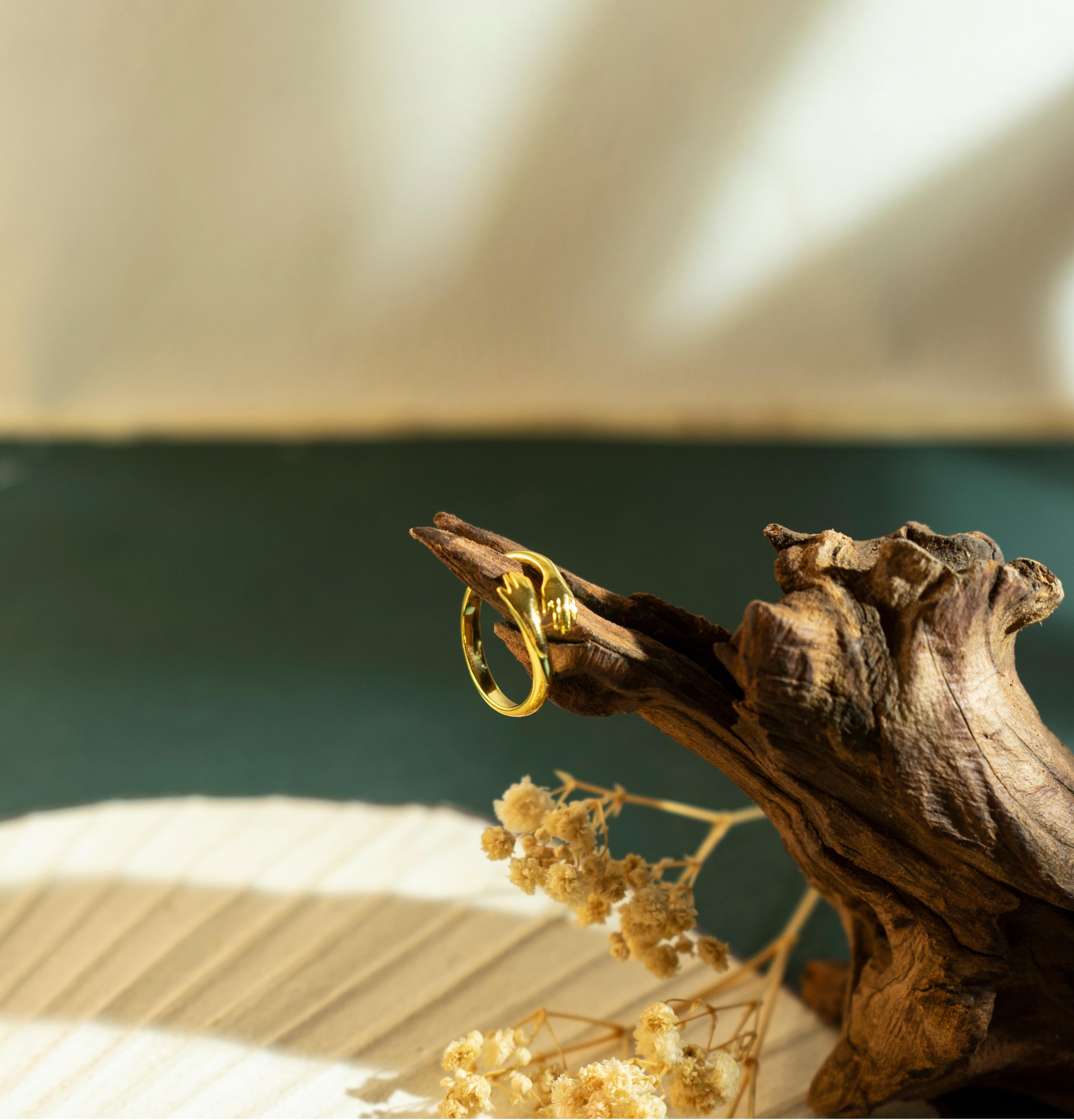 925 Sterling Silver Hug Ring