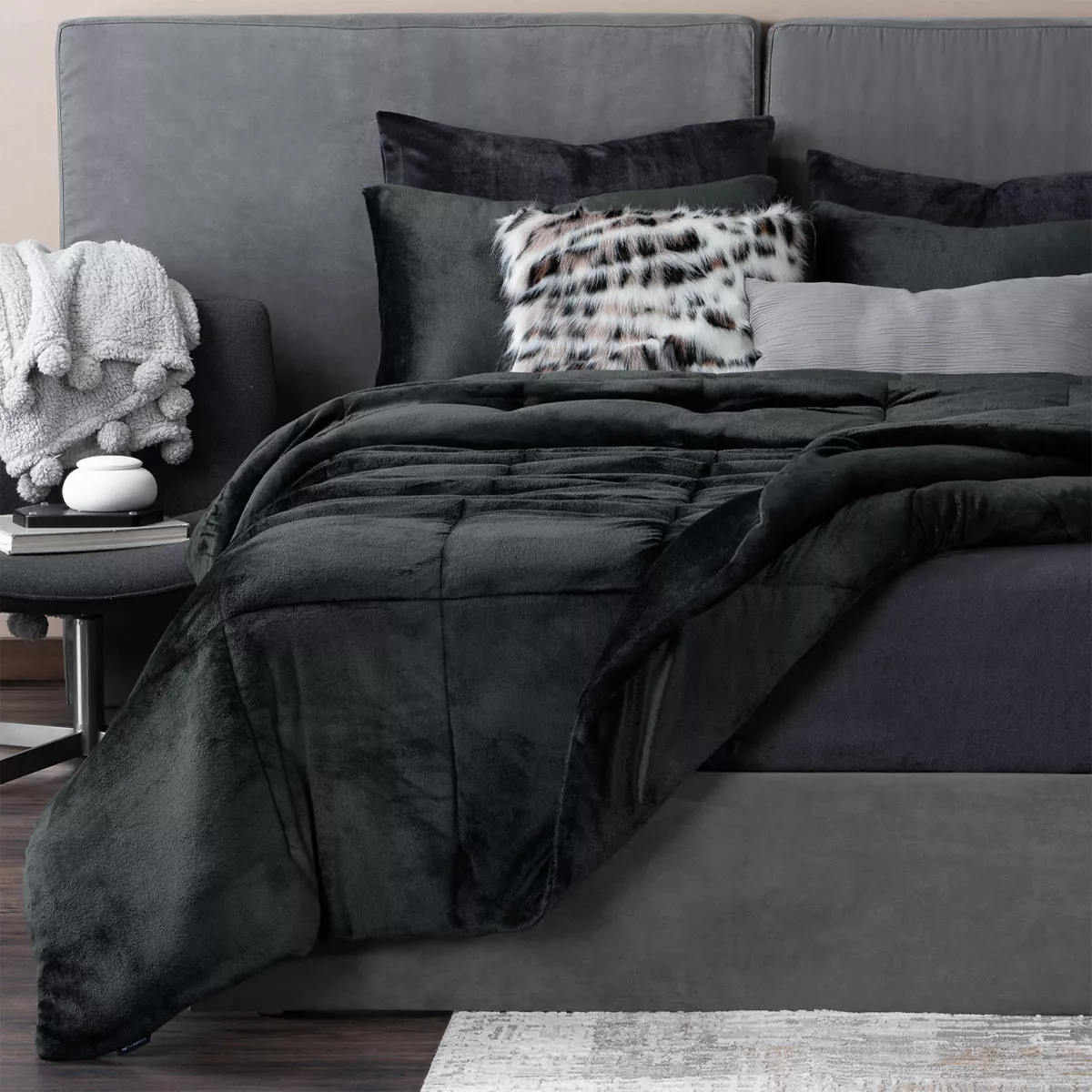 Set Edredón Invernal Matrimonial Esquimal + Fundas De Almohada + Sábana De Cajón, Negro-gris Oscuro.