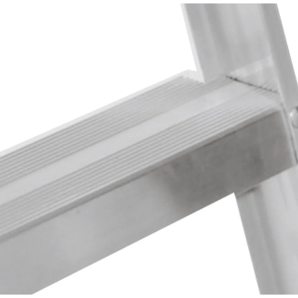 ESCALERA DE ALUMINIO TIJERA DE 2.02 CM