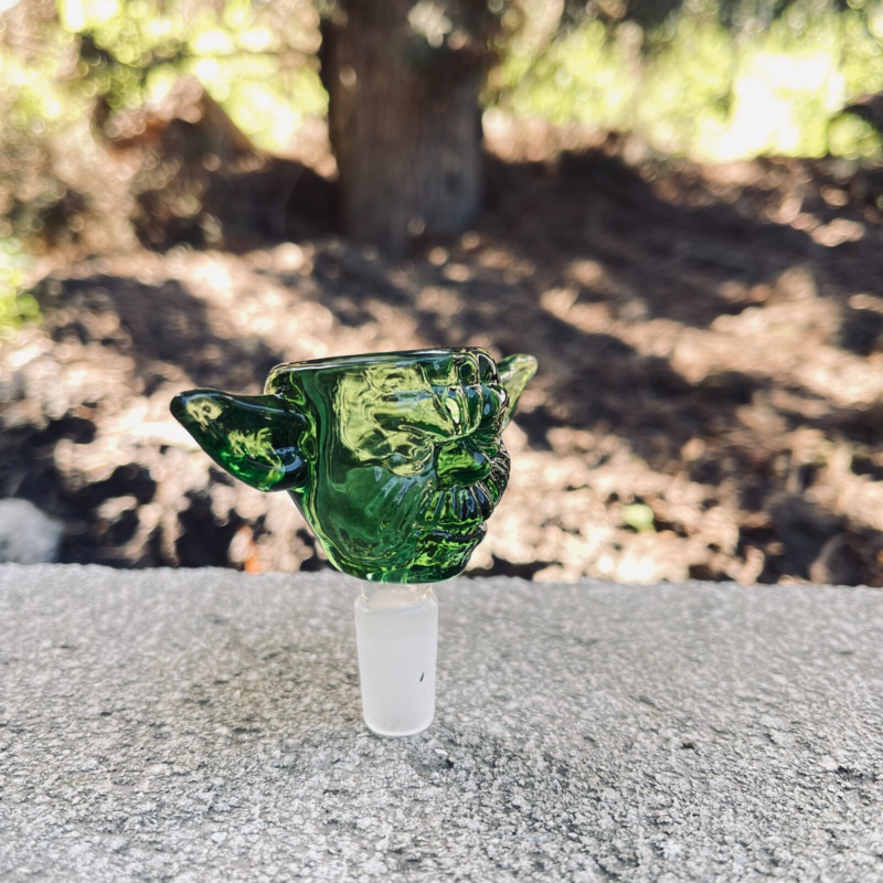 14mm Yoda-like glass bowl