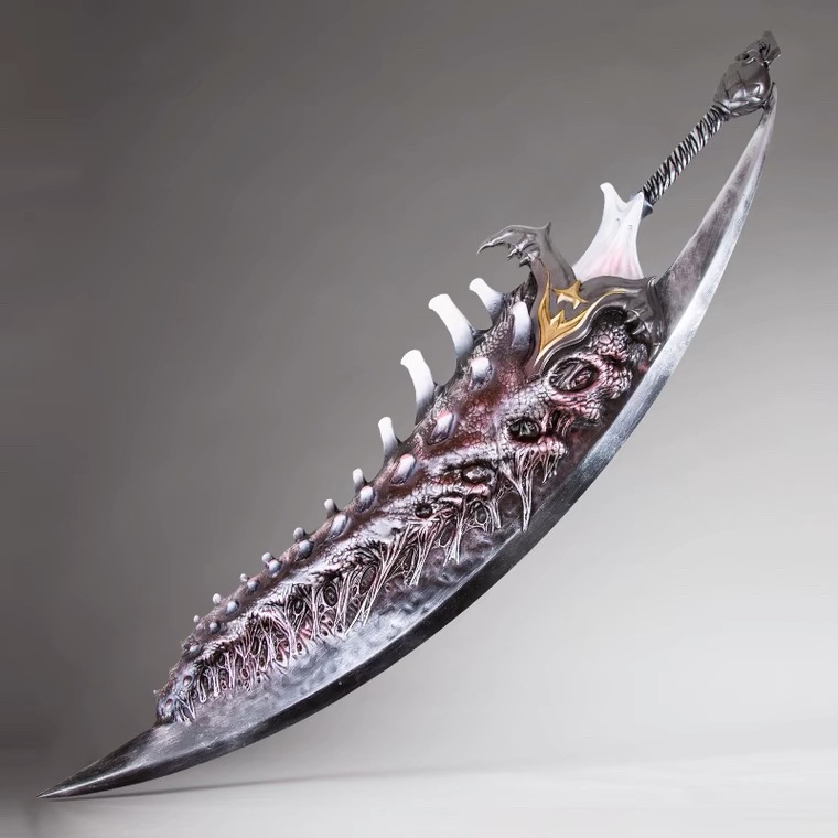 Xpropsreplica Devil May Cry: Sword of Sparda.