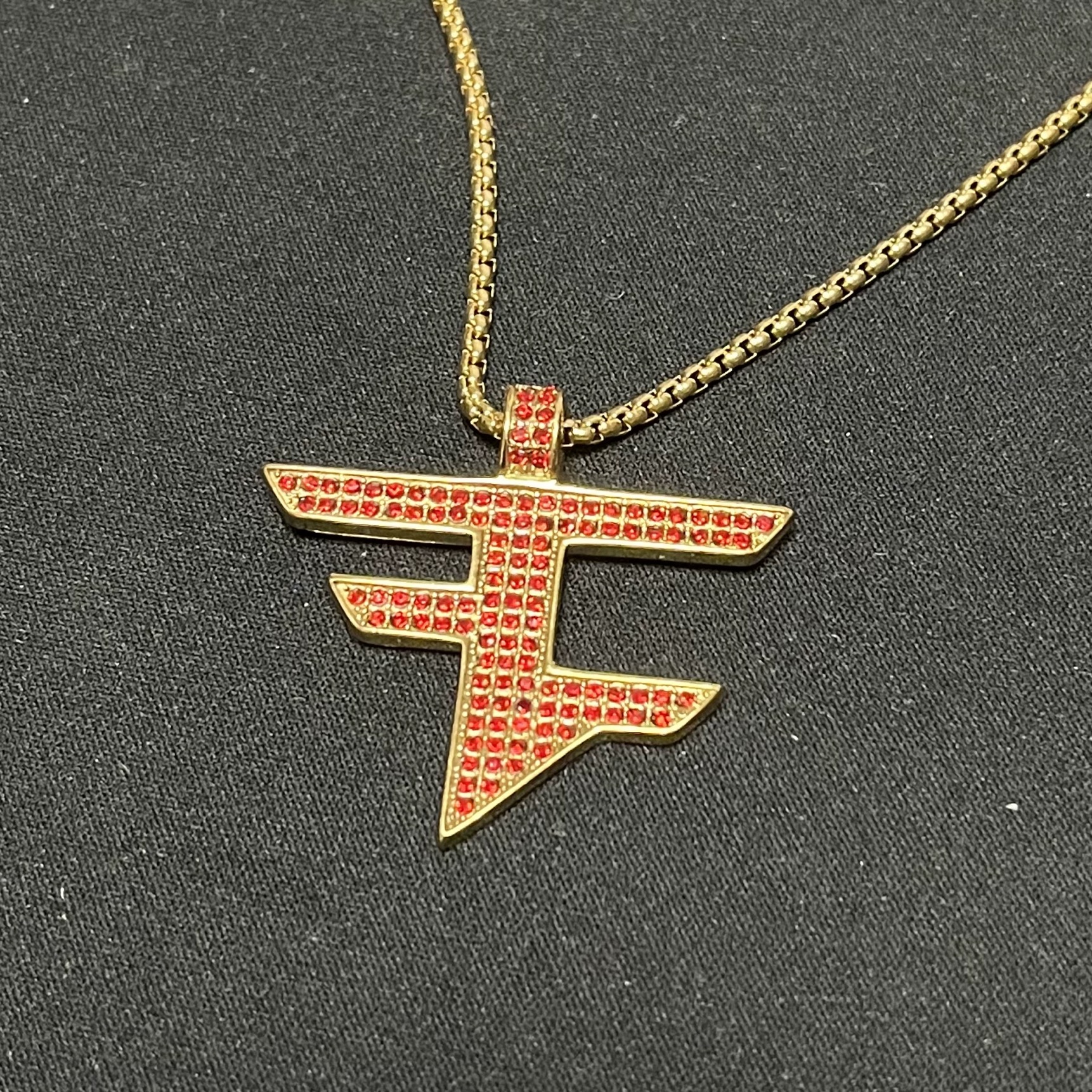 Xpropsreplica FAZE Clan and NAVI Clan Metal Necklace