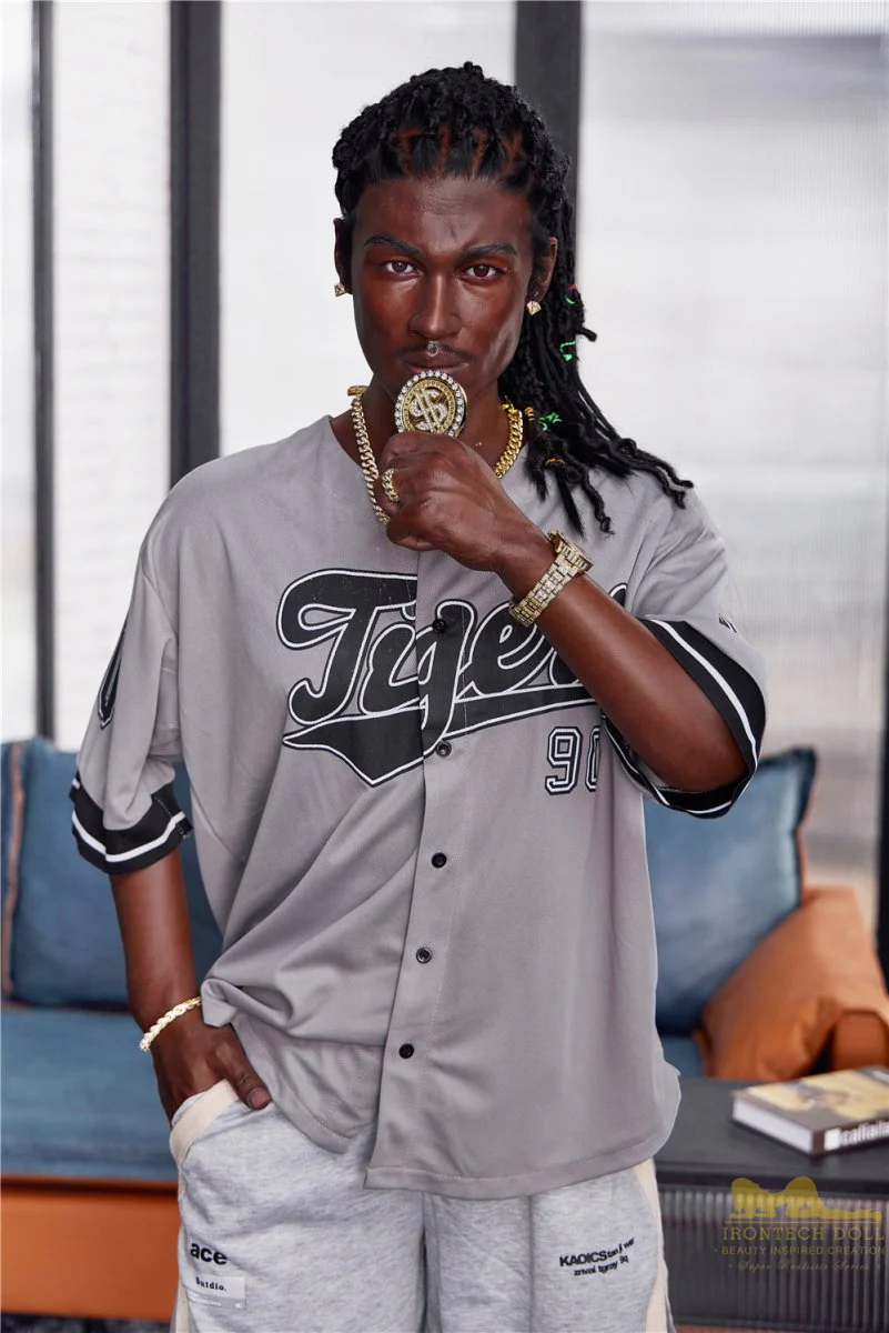 Irontech Doll 170 cm Silicone