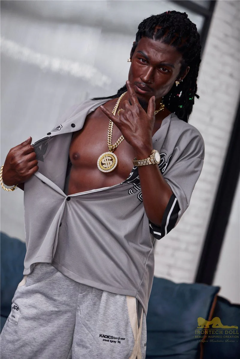 Irontech Doll 170 cm Silicone
