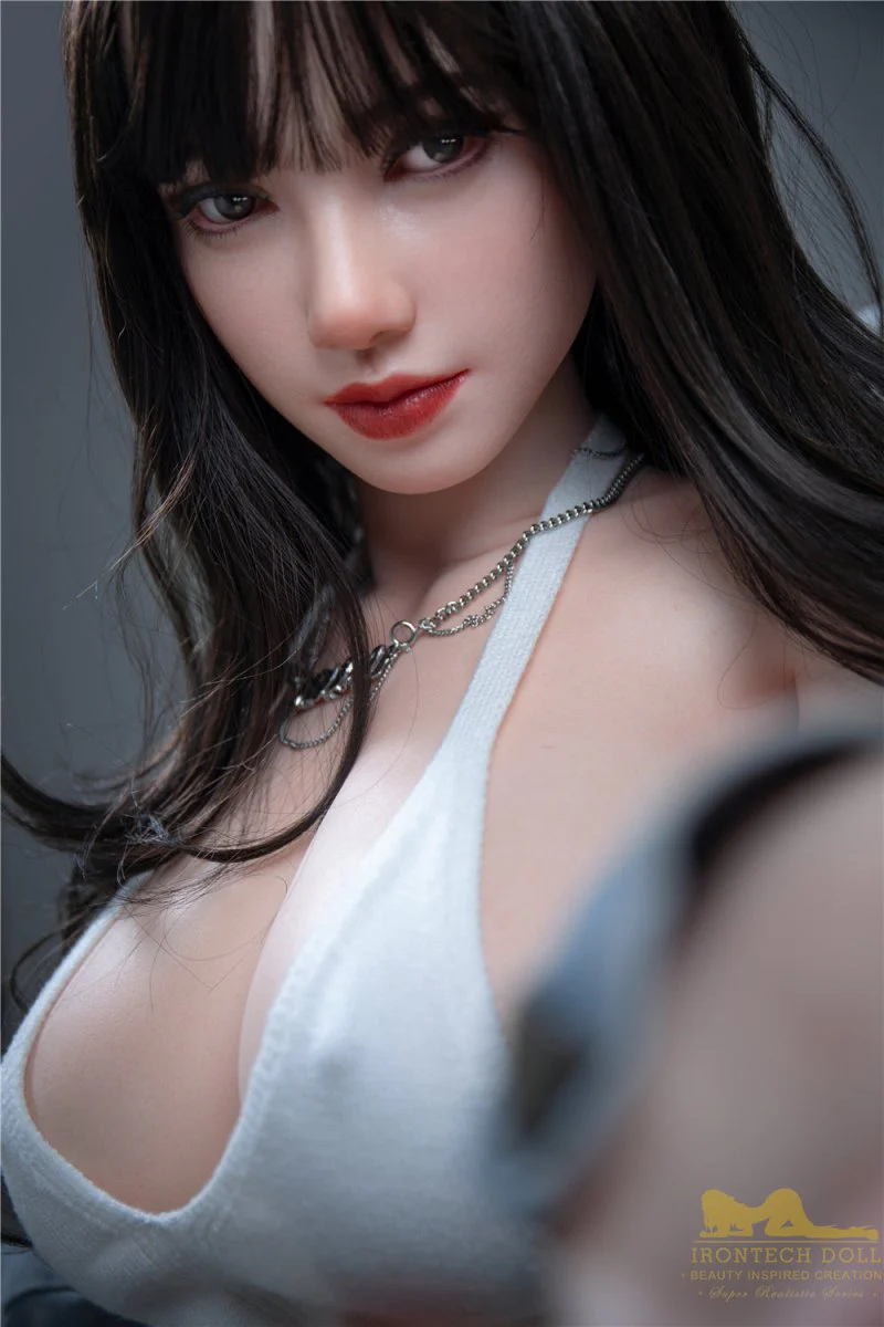 Irontech Doll 165 cm F Silicone