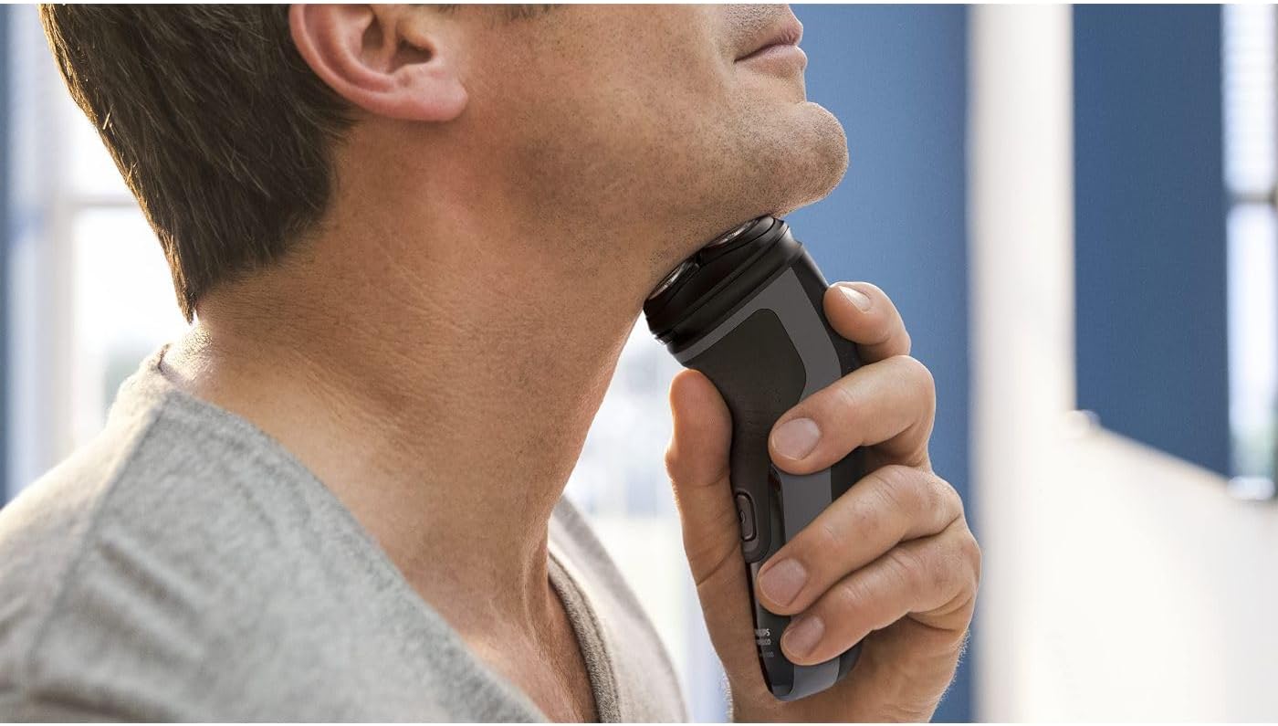 Philips Norelco Shaver 2400, Rechargeable Cordless Electric Shaver with Pop-Up Trimmer, X3001/90