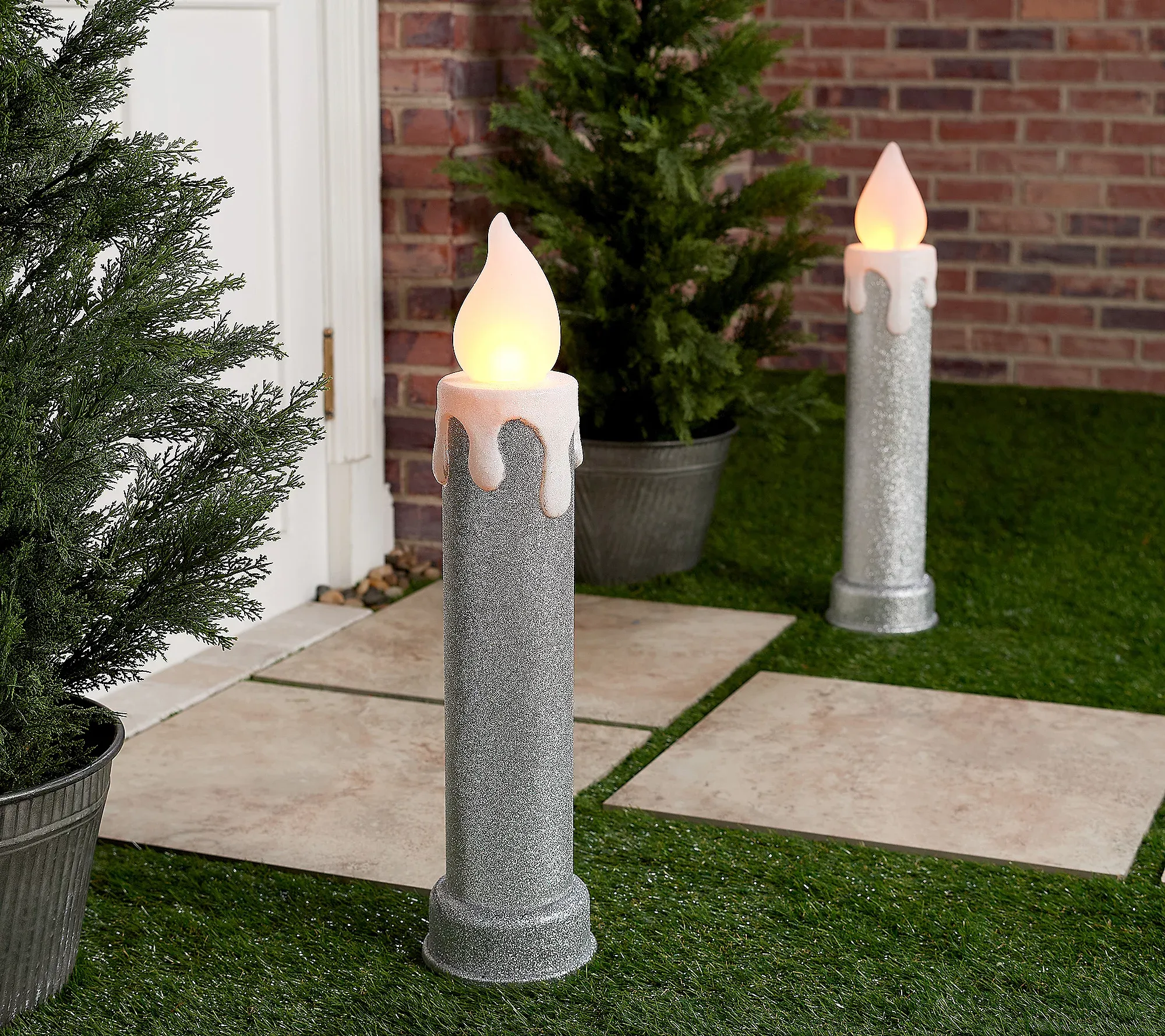 Mr. Christmas In/Outdoor Set of 2 24