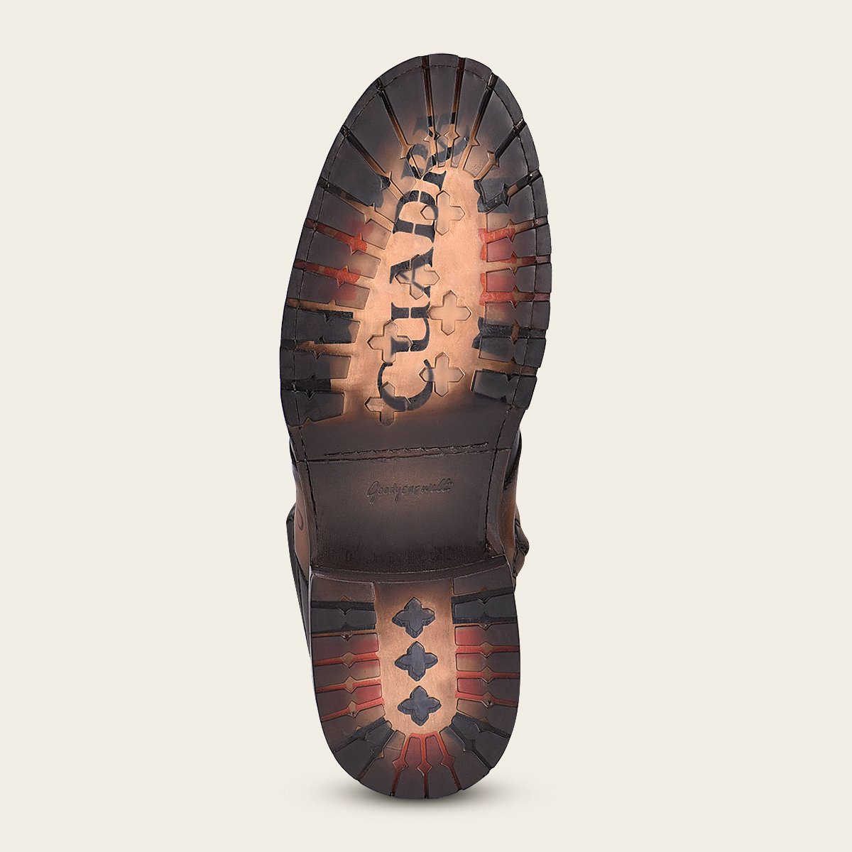 Botín urbano en piel genuina de mantarraya